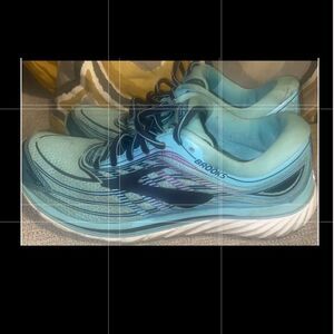 Brooks Glycerin 15 Running Shoe~ Size Womens 9